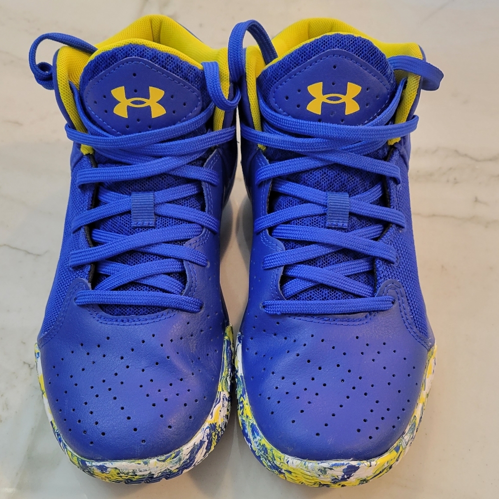 Under Armour Basketball shoes